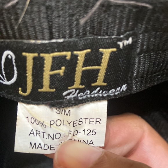 S/M Plaid Hat by JFK Headwear with side studs clean - Picture 4 of 6